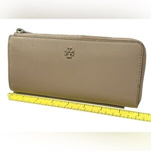 Tory Burch Emerson L-Zip Gray Heron Saffiano Leather Wallet 8”x 3.5”x .75” EUC